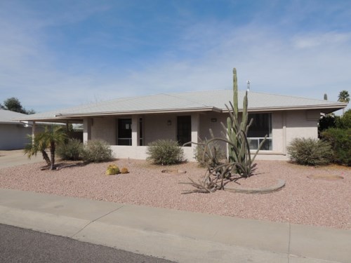 10710 W Camelot Circle