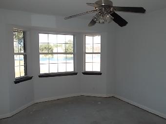 105 Lake Manor Dr