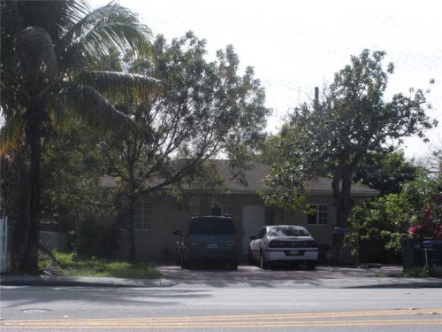 240 NW 103 ST