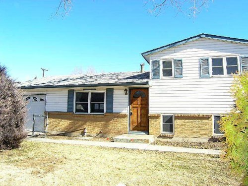 1735 Bonita Dr