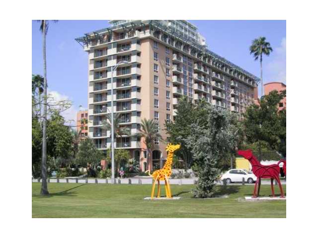 2951 BAYSHORE DR # 417