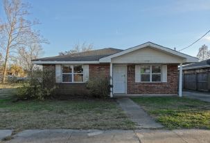 2729 Reunion Dr