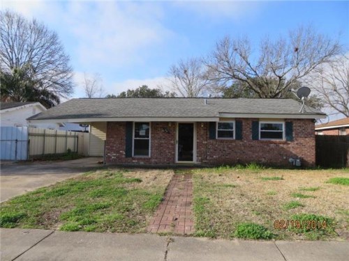 24 Camellia Ln