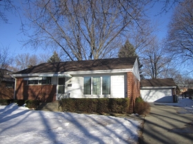 1229 Iroquois Dr