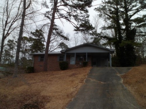 6325 Winwood Dr