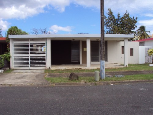 60-22 Villa Carolin