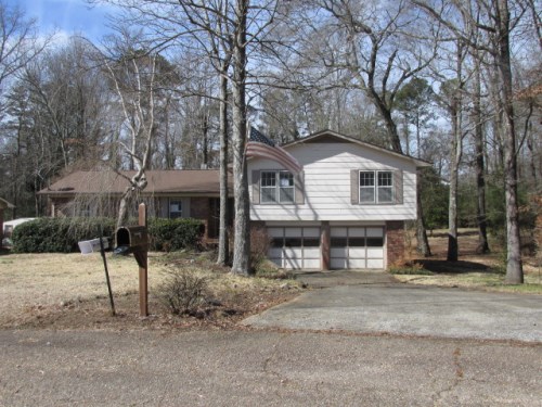 700 Hilton Rd