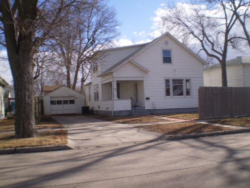 1309 W 5th St