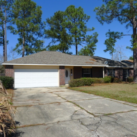 123 Willow Wood Dr