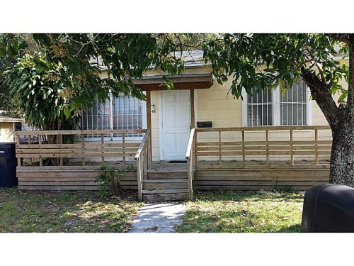 9210 NW 4 AV