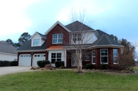 509 Thoroughbred Dr NW
