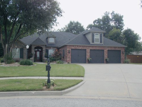 2501 Forest Ridge Parkway