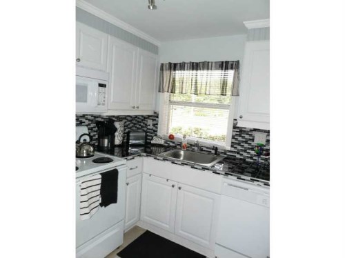 9281 SUNRISE LAKES BL # 101