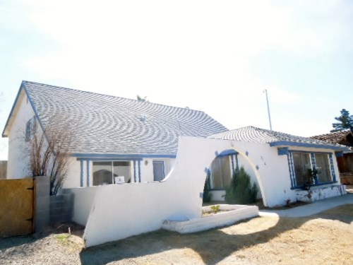 208 Estella Avenue