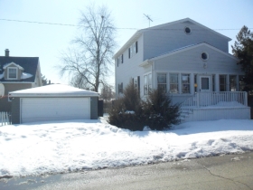 416 Hutchins St
