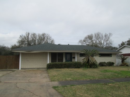 301 Douglas Dr