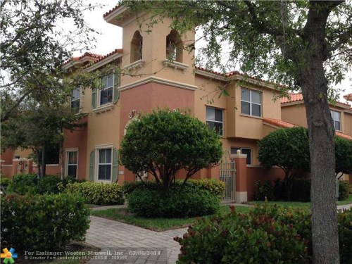 5016 S Harbor Isles Dr # 2405