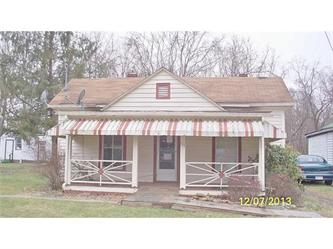 111  Maple St