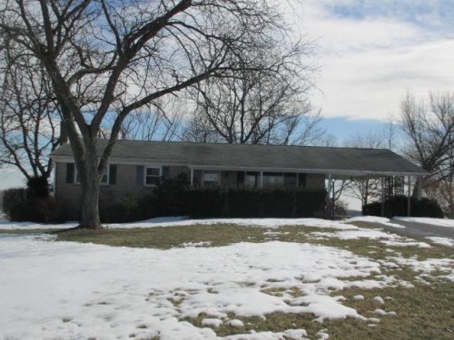 1402 Brechbill Rd