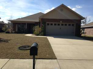 13715 Fox Hill Dr