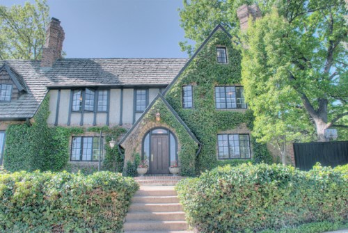 1106 Cascade Avenue