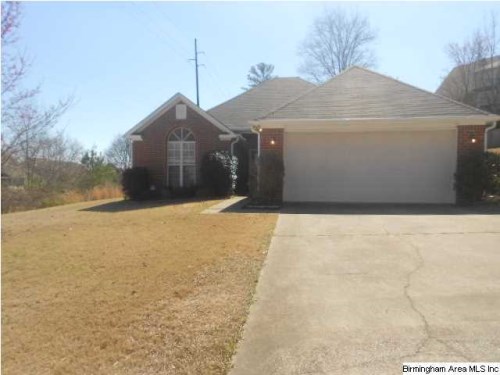 4749 RED LEAF CIR