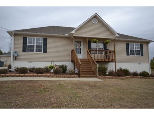 695 Deans Ferry Rd