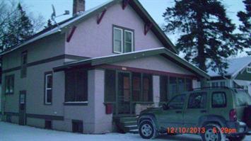 808 Wyman St