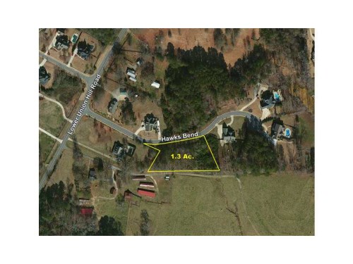 102 Hawks Bend