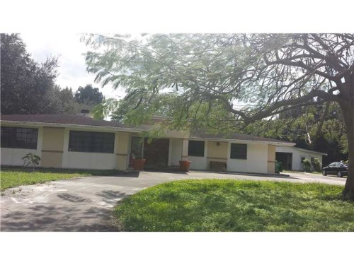 12600 SW 33 ST