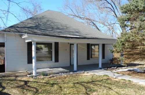212 Bourne Ave