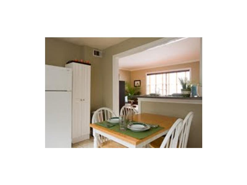 Unit 1 - 819 Durant Place Ne