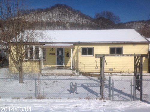 321 Kanawha Avenue