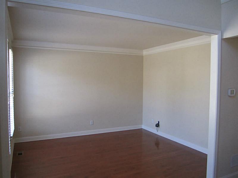 6190 Lake Windsor Parkway