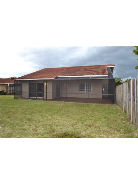 4233 SW 153 CT