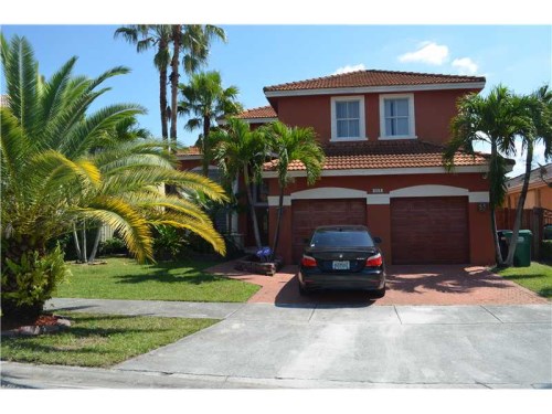 653 NW 129 CT