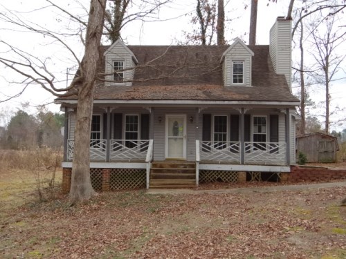 3729 Old Country Ln