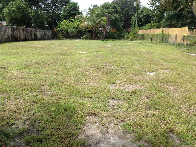 3260 NW 98 ST