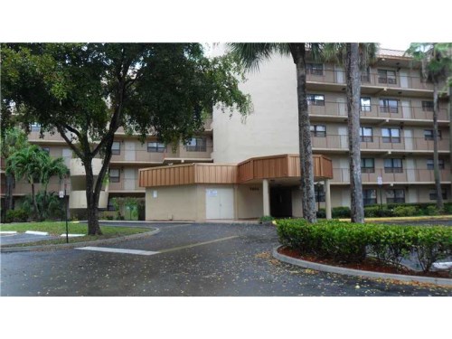 7401 NW 16 ST # 203