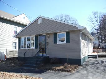 140 Roma Street