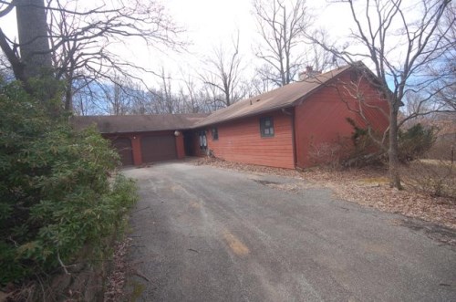 2205 Ridge Rd
