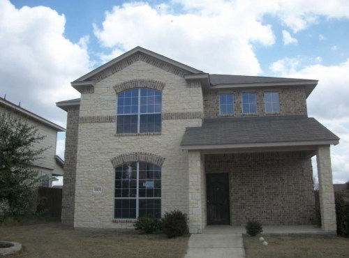 10614 Catfish Ln