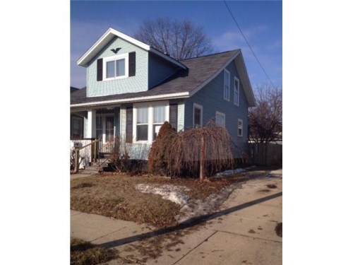 1326 Blaine Ave