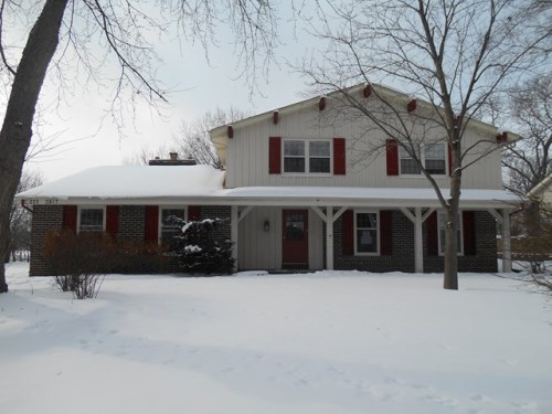 W222n2817 Foxwood Ln