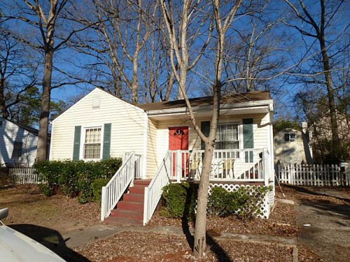 2293 Belmont Circle Se