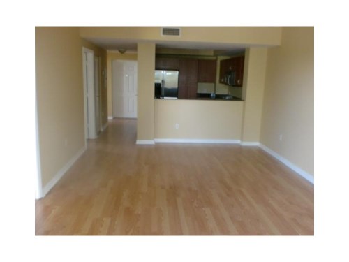 8440 SW 8 ST # 205A