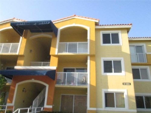21000 SW 87 AV # 307