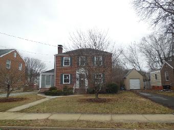 2521 Floraland Dr NW