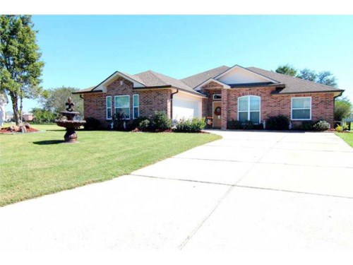1 Lake Lynn Dr