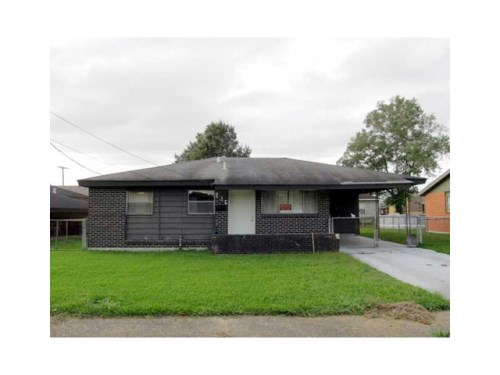 216 JEAN ST